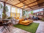Casa en venta en Écija. Descubre La casa de las violetas...