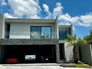 CASA EN VENTA EN EL BARRIAL