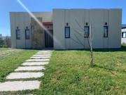 Casa en venta en el Barrio San Sebastian.Lote Interno.3...