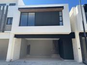 Casa en venta en El Barro, Brisas del Vergel, Monterrey