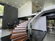 CASA EN VENTA EN EL CAMPANARIO