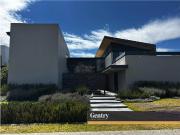 Casa en Venta en El Campanario, con vista al campo de golf