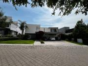 CASA EN VENTA EN EL CAMPANARIO QUERÉTARO