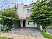 CASA EN VENTA EN EL CAMPESTRE COTO LUGANO