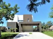 Casa en venta en El Cantón con 4 dormitorios y vista a...