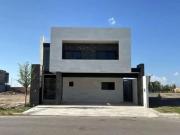 Casa en venta en El Cardenchal, Torreón, Coahuila de...
