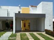 CASA EN VENTA EN EL CASTILLO