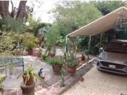 Casa con 421 m² de superficie de terreno, 5 habitaciones...