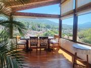 CASA EN VENTA EN EL CENTRO DE VALLE CON VISTA AL PUEBLO