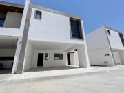 CASA EN VENTA EN EL CIRCUITO CEDROS, ZONA VIÑEDOS...