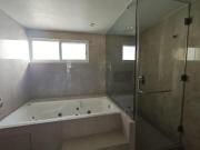 Casa en Venta en el Cluster 888