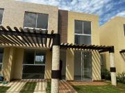 casa en venta en el doral. Cod V92716