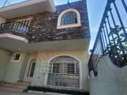 Casa en Venta en El Fortín | 3 Recámaras, Jacuzzi y...