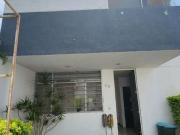 Casa en venta en El Fortín de dos niveles