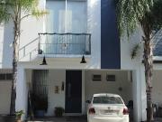 Casa en venta en El Fortín, Zapopan, Jalisco Casa en venta en El Fortín, Zapopan, Jalisco