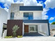 CASA EN VENTA EN EL FRAC. TERRANZA AL NORPONIENTE DE...