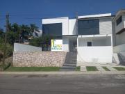 CASA EN VENTA EN EL FRACC. LOMAS DE COCOYOC