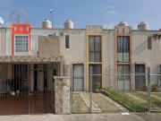 Casa en Venta en el Fracc. Paseos del Valle a 25 min....