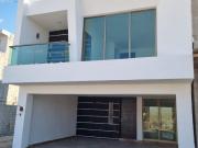Casa en Venta en el fraccionamiento El diamante al sur...