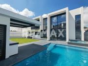 Casa en Venta en el Fraccionamiento Lomas de Cocoyoc