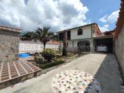 Casa en Venta en El Limon, Maracay