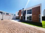Casa en Venta en El Lucero con recámara en PB