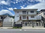 Casa en Venta en El Marques, Caracas