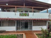 Casa en Venta en El Marques, Caracas