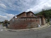 Casa en Venta en El Marques, Caracas