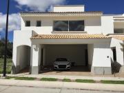 Casa en Venta en El Mayorazgo Residencial leon...