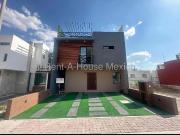 CASA EN VENTA EN EL MIRADOR