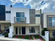 CASA EN VENTA EN EL MIRADOR QUERETARO