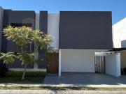 Casa en venta en El Molino Residencial y Golf, Cancún,...