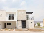 Casa en venta en El Molino Residencial y Golf, León,...