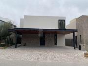 Casa en venta en EL Nuevo Altozano, Fray Junípero Serra,...
