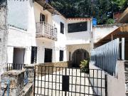 Casa en Venta en El Paraiso, Caracas