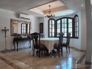 casa en venta en el poblado. Cod V12466