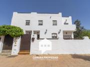 Casa en venta en El Portil. Exclusivo Chalet Pareado en...