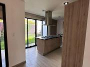 Casa en Venta en el puente de la Carcaña, por Plaza...