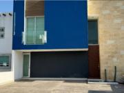 Casa en venta en El Refugio