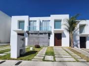 Casa en venta en El Refugio
