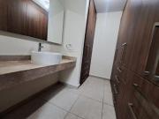 Casa en venta en El Refugio, 3 Recámaras, 2.5 Baños, 146...