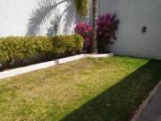 Casa en Venta en El REFUGIO, 4 Recamaras, Estudio, 3...