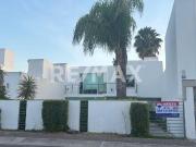 CASA EN VENTA EN EL REFUGIO