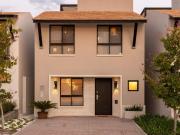 CASA EN VENTA EN EL REFUGIO EN QUERETARO