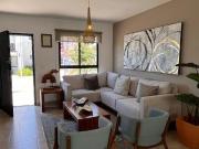 Casa en Venta en El Refugio, Gran Ubicación, Estilo...