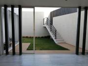 Casa en venta en El Refugio, Jardín, Equipada, Viva con...