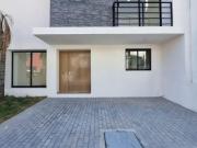 CASA EN VENTA EN EL REFUGIO, QUERÉTARO