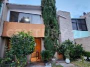Casa, en Venta en El Sauzalito, Naucalpan, Estado De México