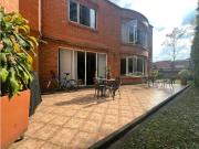 Casa En Venta en el Poblado sector La Calera